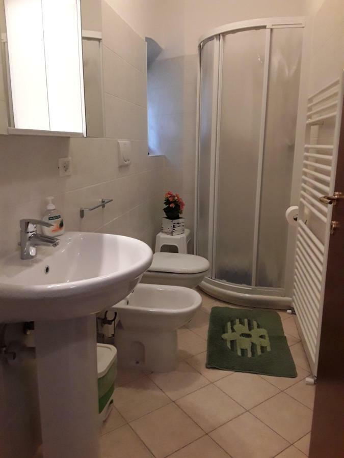 Camera Il Borgo Vicino Al Castello Con Parcheggio 马尔切西内 外观 照片